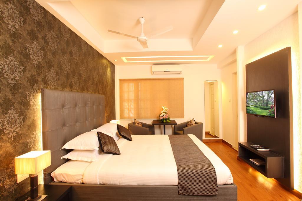 Hotel Luciya Palace Thrissur Habitación foto